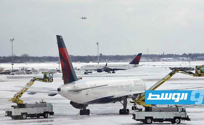 الولايات المتحدة: إلغاء آلاف الرحلات الجوية شرق البلاد