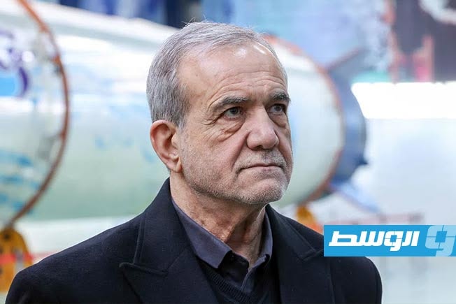 بزشكيان: الدفاع والدبلوماسية ركيزتان للقوة الوطنية.. ولن نترك الميدان ولا طاولة المفاوضات