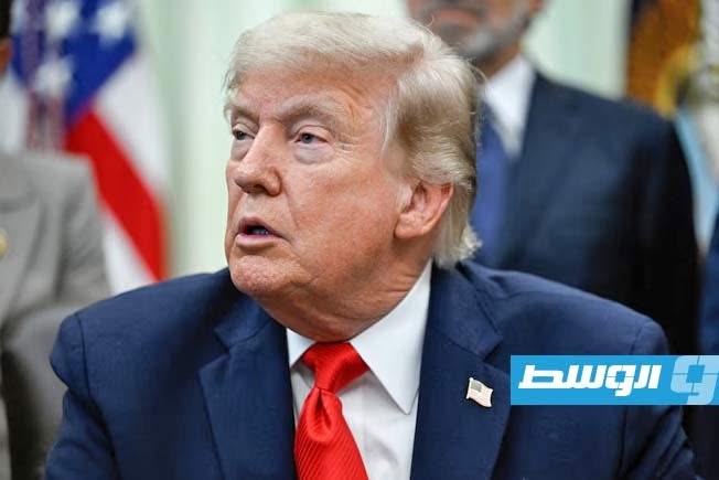 ترامب يعلن التوصل إلى اتفاق مع إيران ورفع الحصار البحري عنها فورا