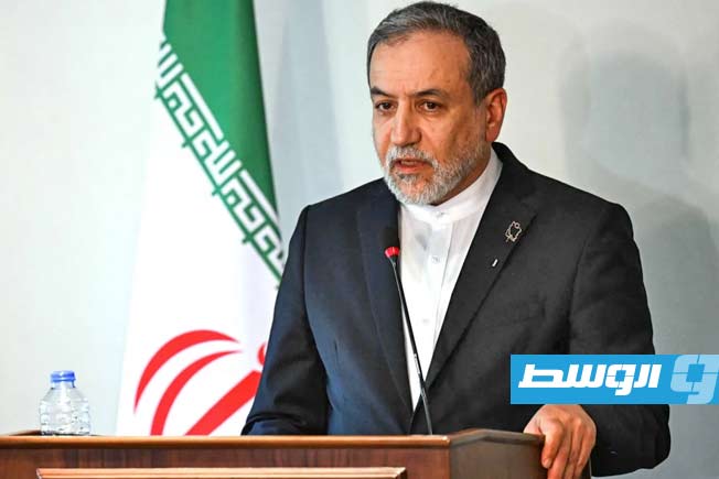 عراقجي: مضيق هرمز ممر مائي مشترك بين إيران وعمان وليس مياها دولية.. وعلى القوات الأجنبية المغادرة