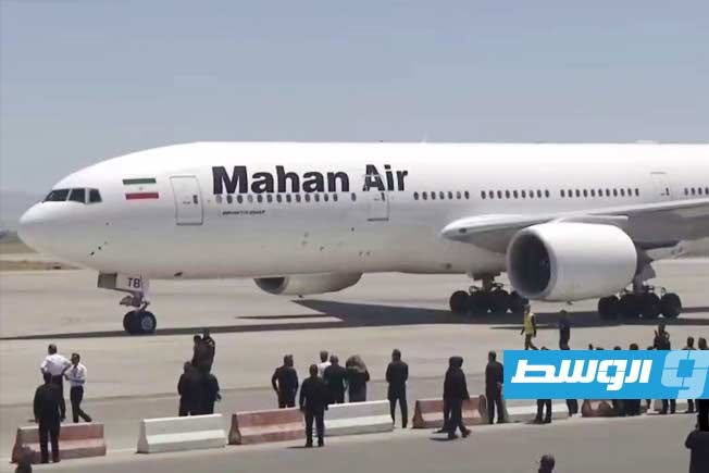 نعش خامنئي يصل مشهد حيث سيوارى الثرى