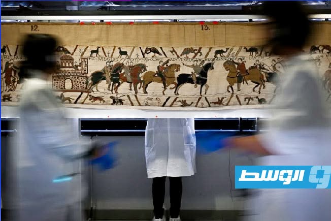 وسط حراسة مشددة وسرية تامة.. منسوجة «بايو» الأثرية تصل لندن في رحلتها التاريخية الأولى